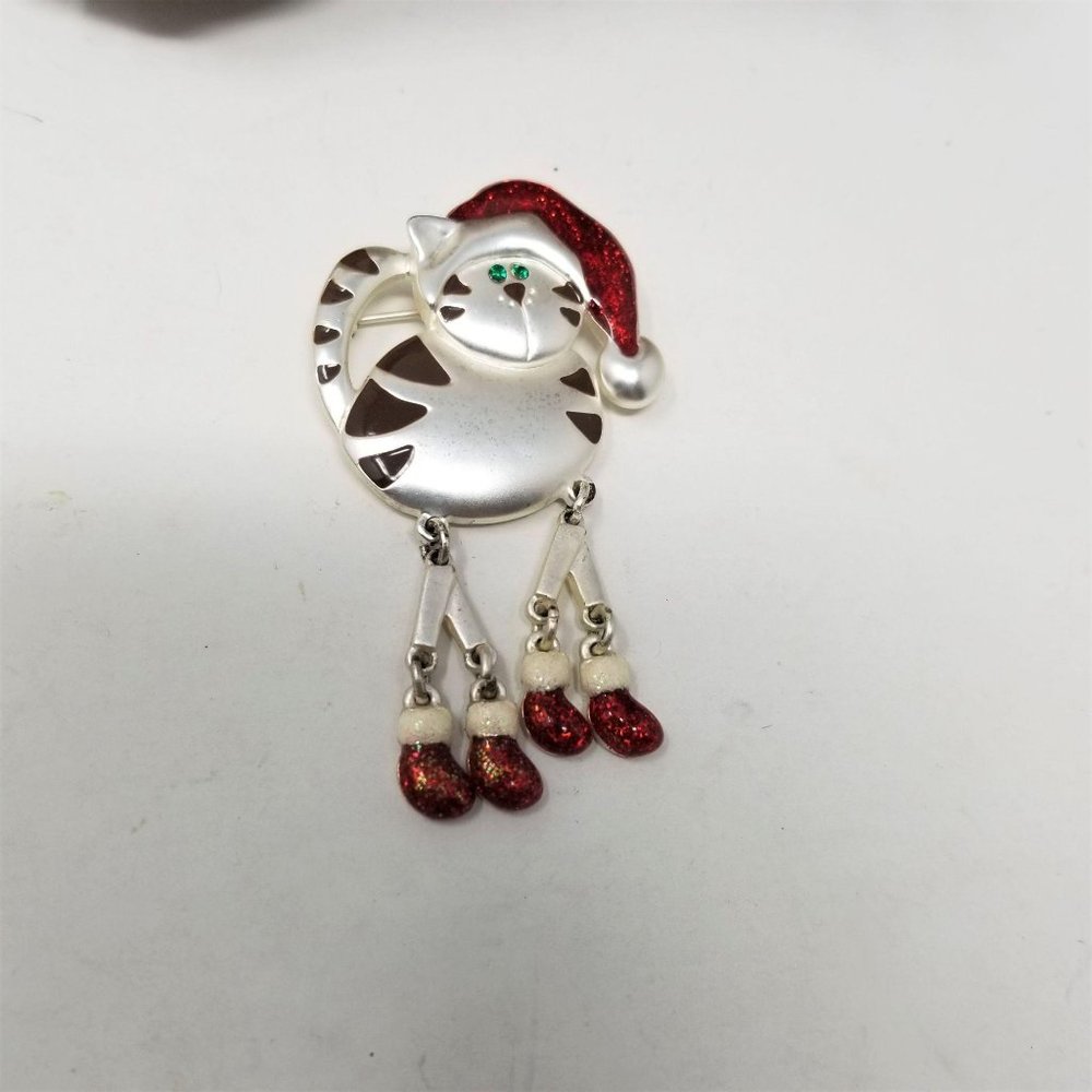 Santa Kitty Cat Pin Brooch Cute Glitter Hat & Feet - Picture 4 of 6
